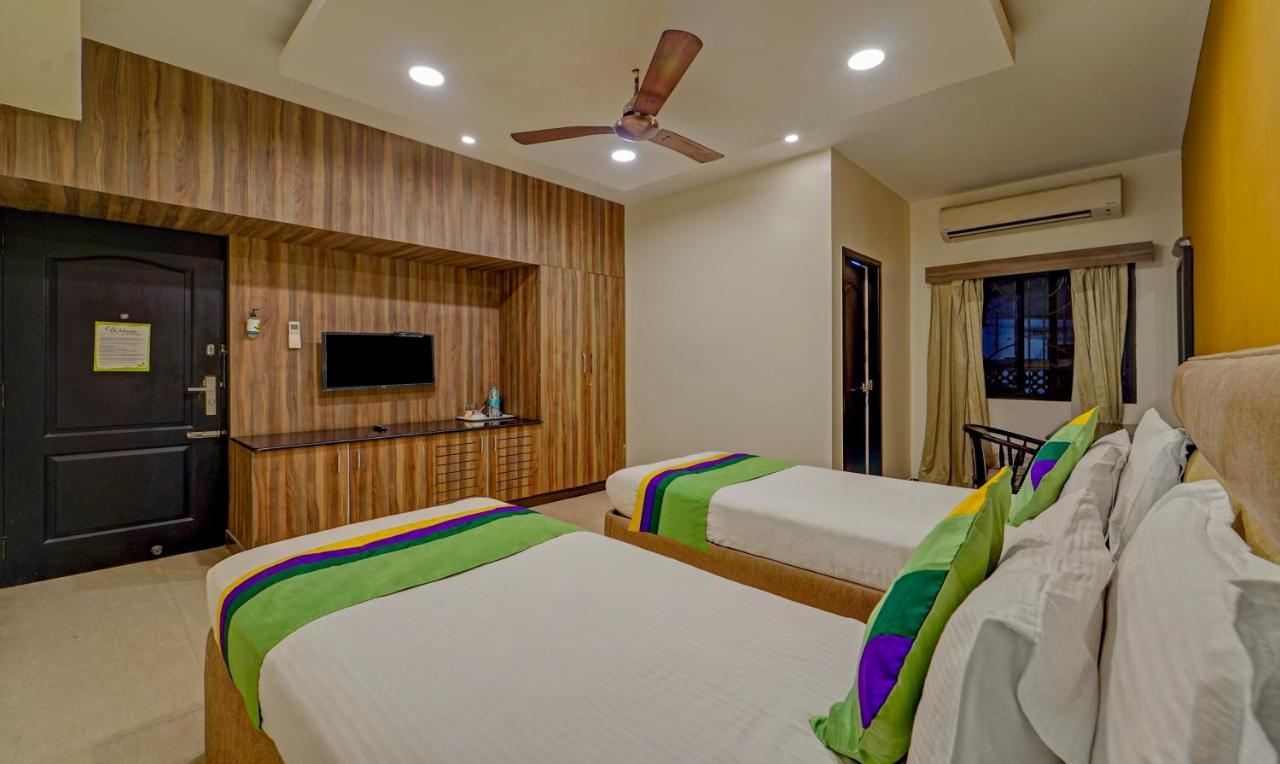 Treebo Elan Hotel Madras Buitenkant foto